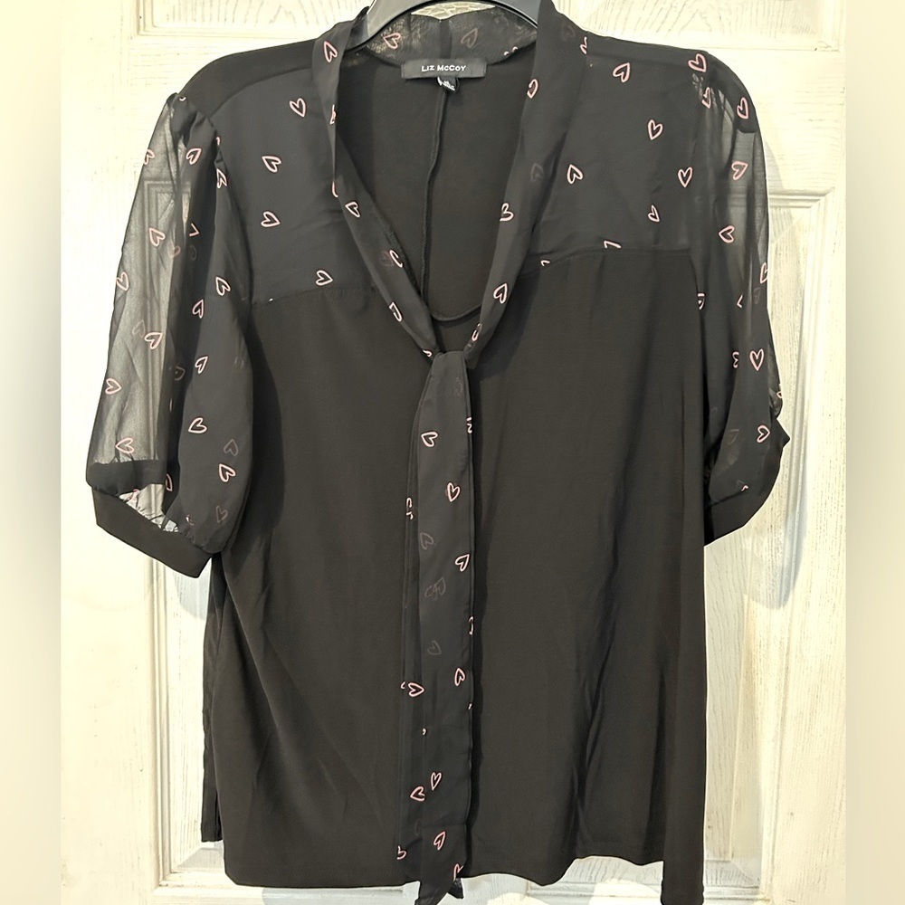 NWOT Liz McCoy Black Knit Top With Chiffon Pink Hearts on Tie and Sleeves